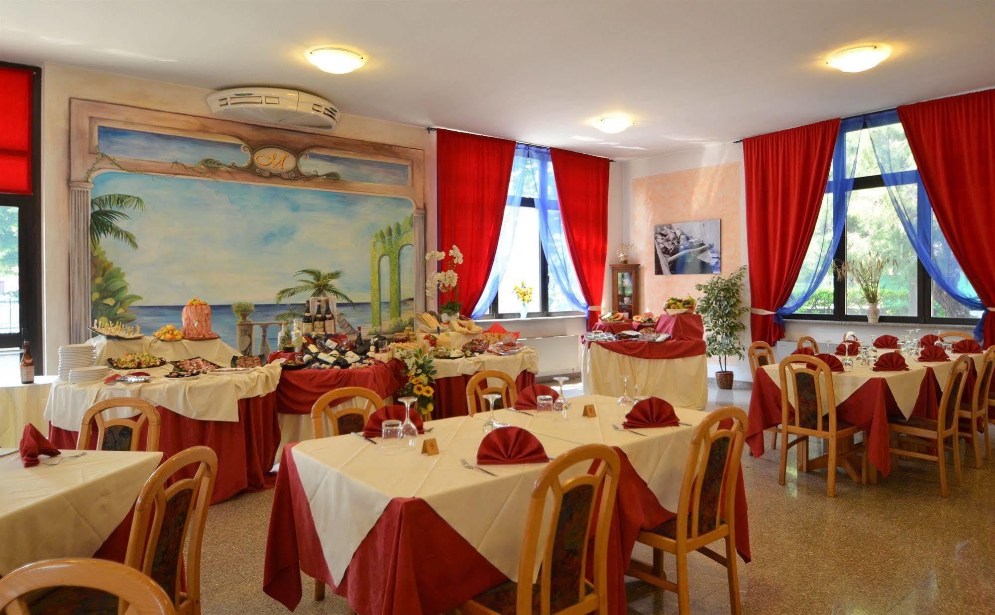 Rio Hotel Ривальта-ди-Торино Экстерьер фото